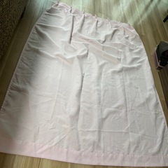 カーテンの画像