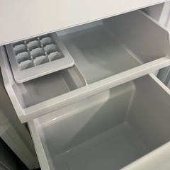 ジャングルジャングル貝塚店 137L 冷蔵庫 AQW-14R 2025年製 2ドア 中古 リユース 洗浄済み 貝塚市 高年式 一人暮らし 単身用の画像