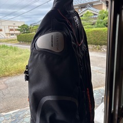 コミネ製ライダーススーツの画像