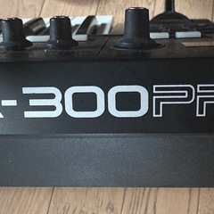 RolandA300 MIDIキーボードの画像