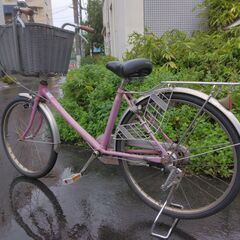 大きなカゴの自転車です。前後タイヤ新品交換済みです。の画像