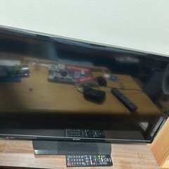 SHARP 32インチ　テレビの画像