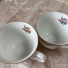 K E NZOのでマグカップ２個の画像