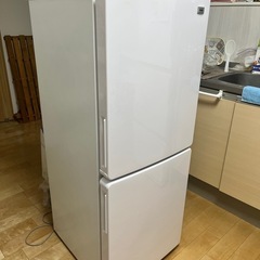 冷凍冷蔵庫 Haier 148L の画像