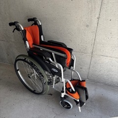 美品　ケアテックジャパン 車椅子 自走式車椅子 折り畳 M0259 介助式車椅子の画像