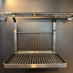 食器を乾かすための引っ掛け棚の画像