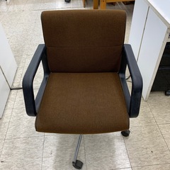 【ジモティー割引で最大15％OFF⭐️】 オフィスチェア 肘置き...