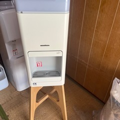 ウォーターサーバーの画像