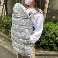 【ダウンクリーニング済】アンジェレッテ　ダウンケープ　抱っこ紐カバー　ベビーカーカバー　兼用の画像