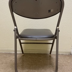 コクヨ　パイプイスの画像