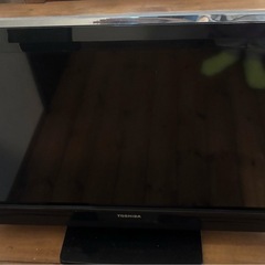 TOSHIBA東芝REGZAレグザ32インチテレビの画像