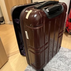 無料　 本日引き取り　
トースター、キャリーケース の画像