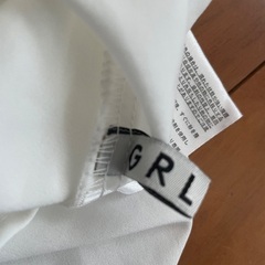 2セット⭐︎GRLグレイル 新品同様フリーサイズ　ブラウスとベストの画像
