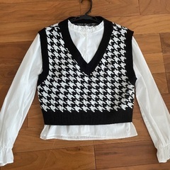 2セット⭐︎GRLグレイル 新品同様フリーサイズ　ブラウスとベストの画像