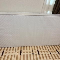 ニトリの持ち帰れるマットレスの画像