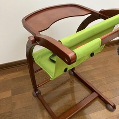 子供用食卓テーブル付き椅子　木製　の画像