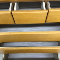 木製タンスの画像