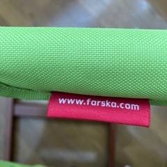 子供用食卓テーブル付き椅子　木製　の画像