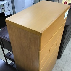木製タンスの画像