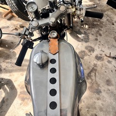 YAMAHA sr400 カフェレーサー❗️の画像