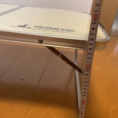 キャプテンスタッグ アルミ 薄型テーブル 60×40cmUC-514の画像