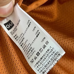 GU ジーユー　ヒートパテッドベスト ダークグリーン　サイズXL 中綿ベスト　 カーキの画像
