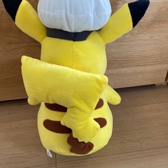 ピカチュウ　ぬいぐるみ
の画像