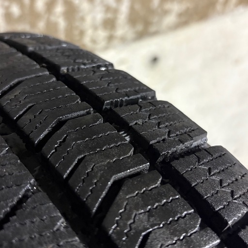 B-13タイヤ 中古 BRIDGESTONE STUDLESS BLIZZAK VRX2 195/65R15 22年製