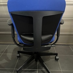 イトーキ ITOKI KE-245 プラオチェア オフィスチェアの画像