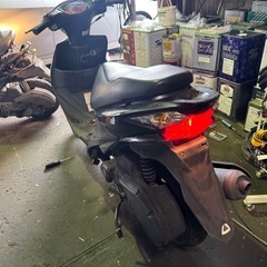 アドレスV125S 外装傷あります現場販売の画像