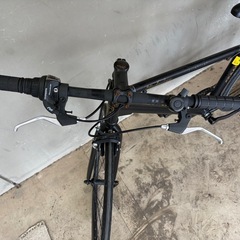 クロスバイク　6段階ギア　700x28Cタイヤ　自転車　の画像