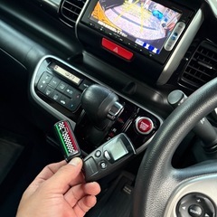 ⑥平成24年　ホンダ　N-BOXカスタム　2WD ナビ　テレビ　バックカメラ　ETC エンジンスターター　車検令和9年10月の画像