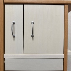 テレビ台の画像