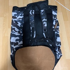 完全未使用迷彩柄超ビッグリュックサックの画像