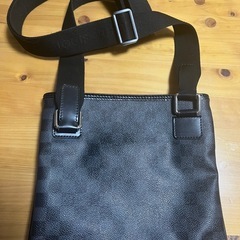 ダミエ・グラフィット トマスの画像