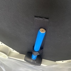 白いマッサージベッド。状態良好。の画像