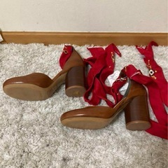 【新品未使用タグ付き】定価19万　メゾン マルジェラ スカーフ付き　ヒールの画像