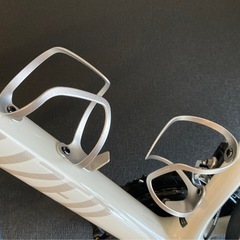 アルミ合金ボトルケージ 自転車用ドリンクホルダーの画像