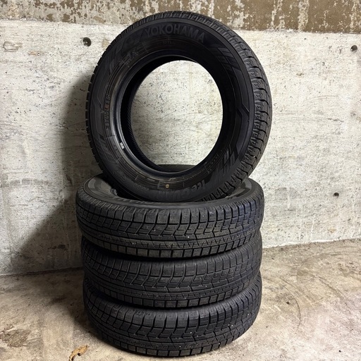 B-17 タイヤ 中古　YOKOHAMA STUDLESS  iceGUARD iG60 145/80R13 23年製