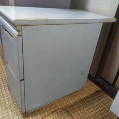 スチールキャビネットの画像