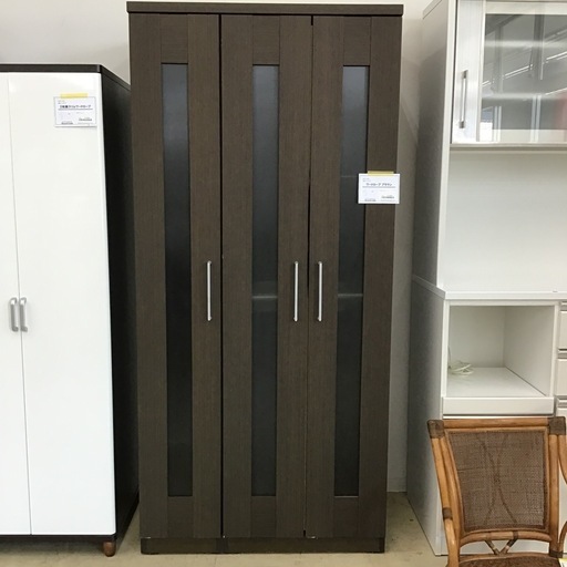 ワードロープ　ブラウン