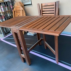 IKEAアウトドアテーブルの画像