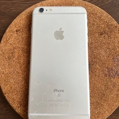 大画面5.5インチ iPhone 6s plus 64GB シルバー　SIMフリーの画像