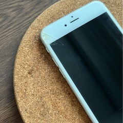 大画面5.5インチ iPhone 6s plus 64GB シルバー　SIMフリーの画像