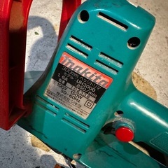 マキタ ヘッジトリマー　uh3000
の画像