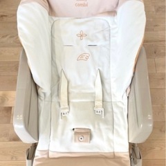 combi ハイローチェア の画像