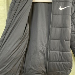 NIKE ナイキ　GOLF ゴルフ　中綿ダウン　ジャケット　サイズXL  ダウンジャケット ブラック 黒 ナイキ NIKE の画像