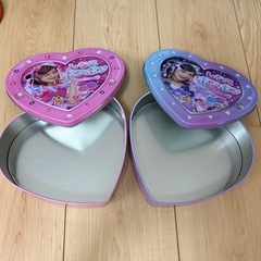 無料❗️しなこちゃん　缶　2つセットの画像