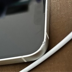 iPhone13 au の画像