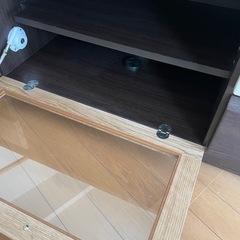 テレビボードの画像